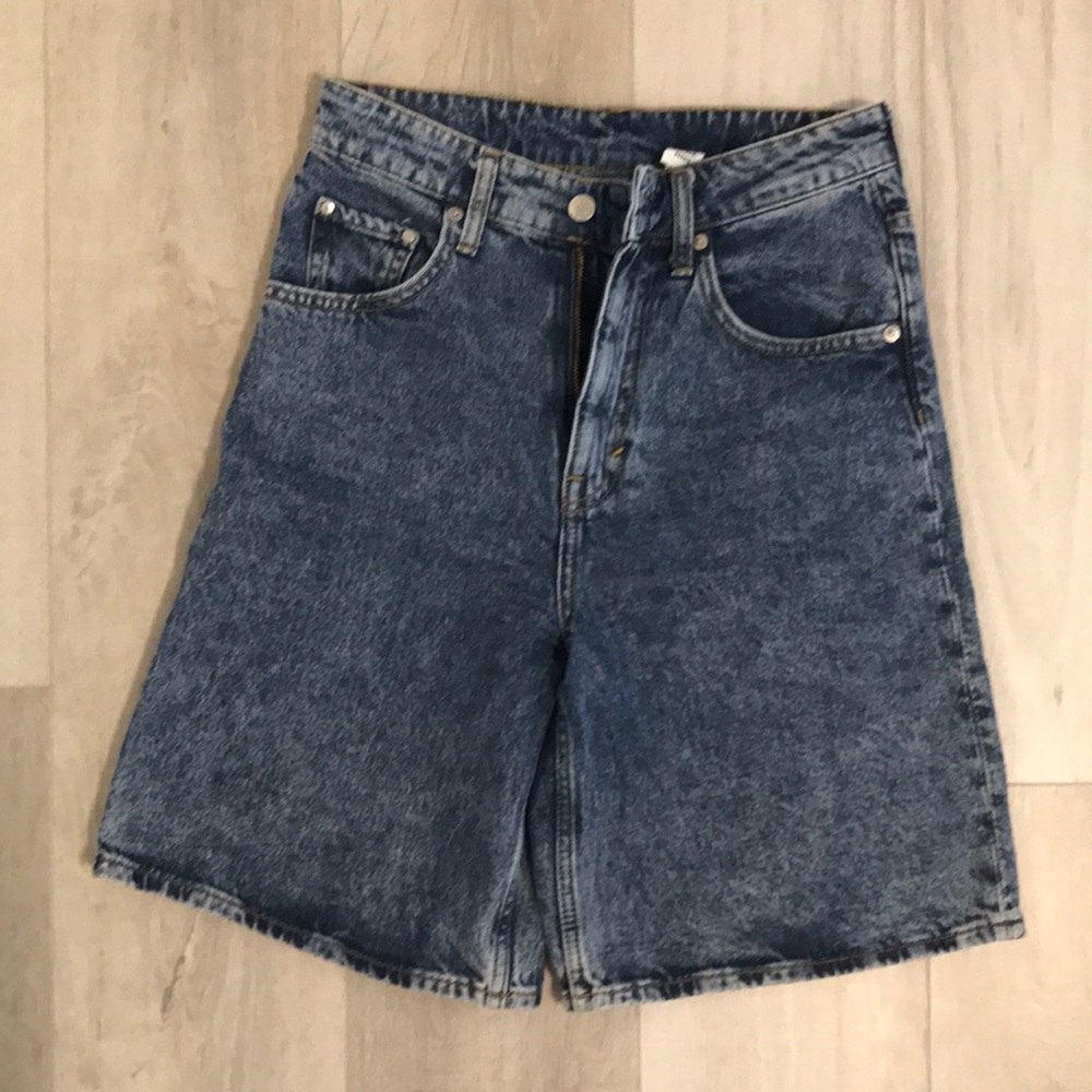 Bermuda Shorts High Waist